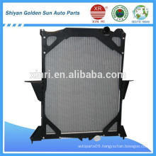 truck parts radiator with plastic tank 8112961